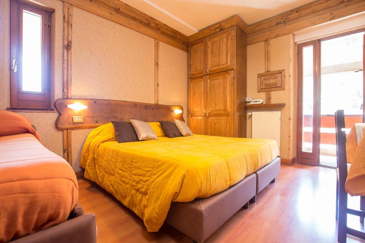 Hotel Togo Palace טרמינילו מראה חיצוני תמונה